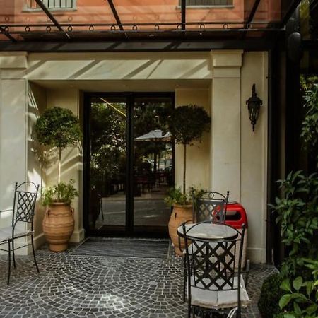 Ebel Boutique Hotel Tiranë Eksteriør bilde
