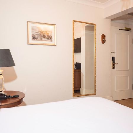 Ebel Boutique Hotel Tiranë Eksteriør bilde