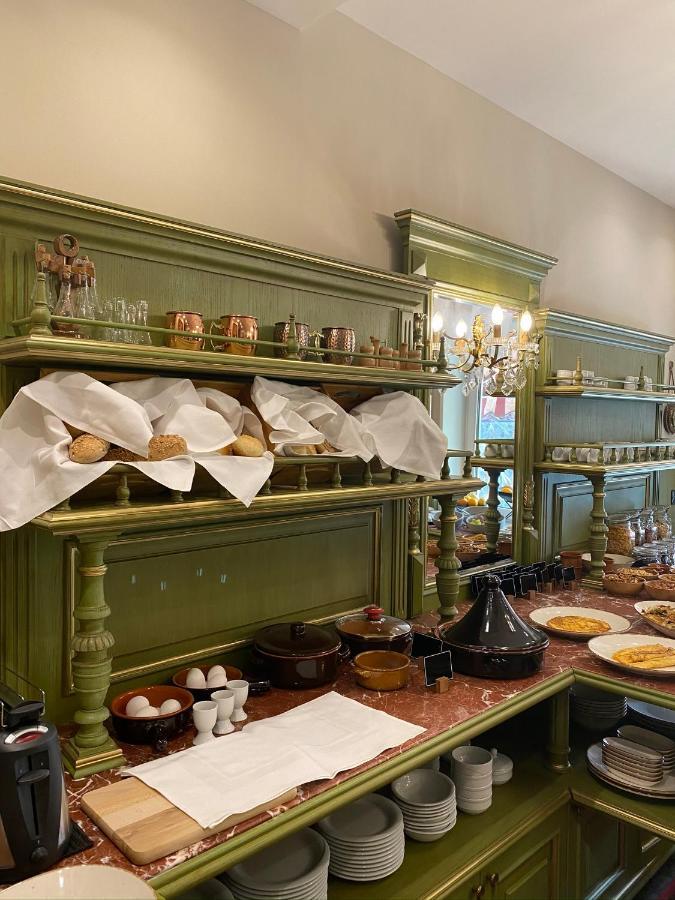 Ebel Boutique Hotel Tiranë Eksteriør bilde