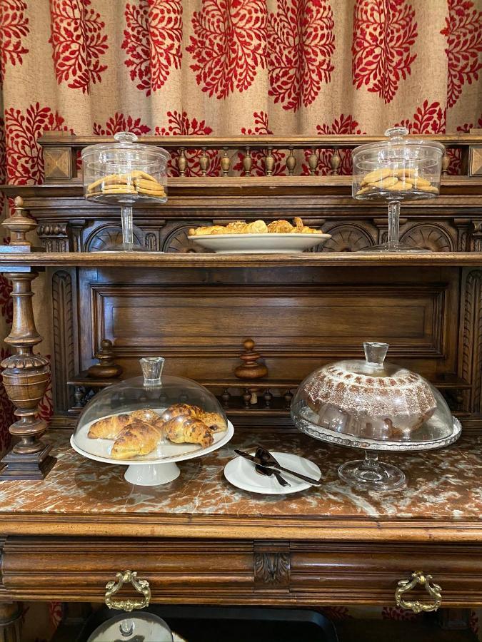 Ebel Boutique Hotel Tiranë Eksteriør bilde