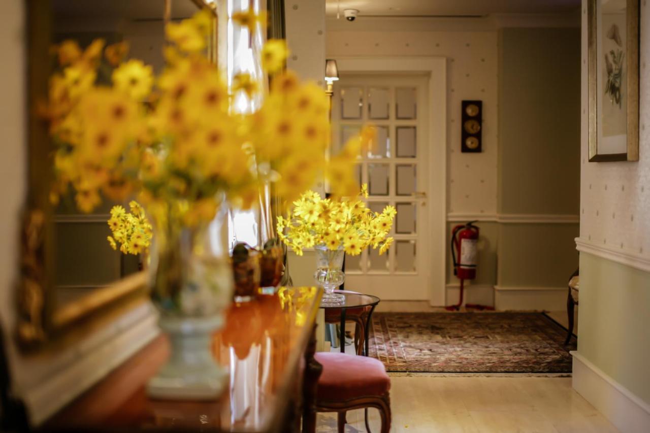Ebel Boutique Hotel Tiranë Eksteriør bilde