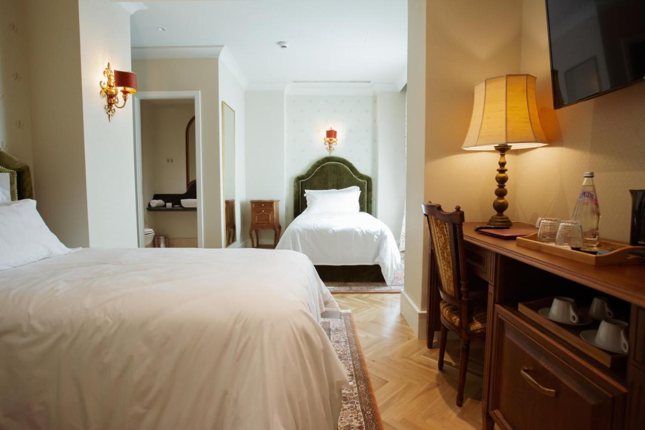 Ebel Boutique Hotel Tiranë Eksteriør bilde