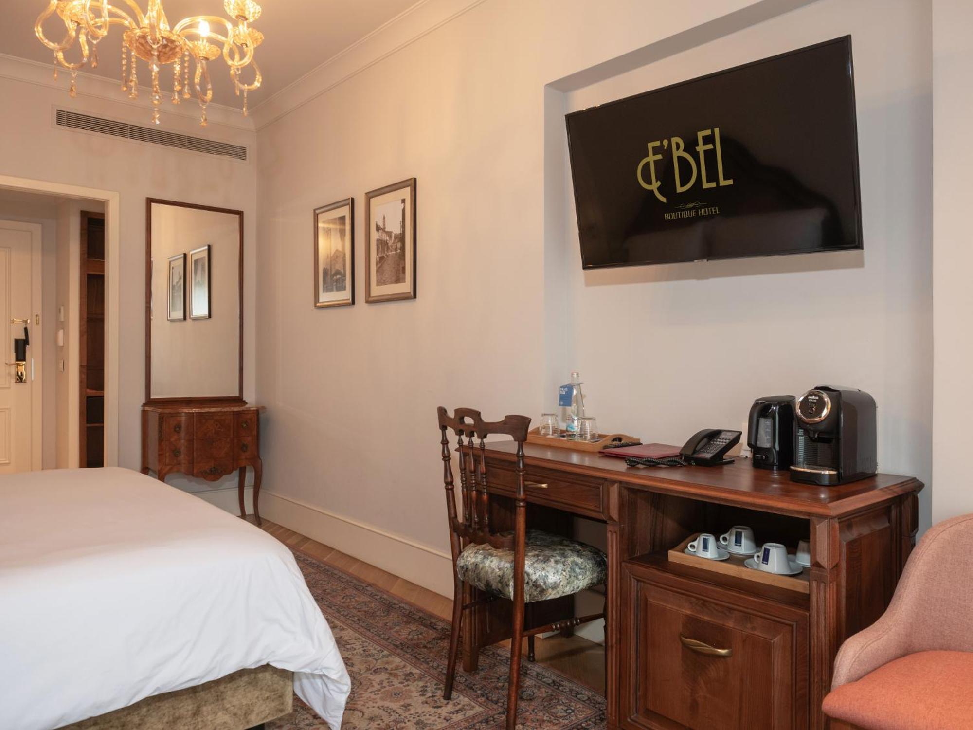 Ebel Boutique Hotel Tiranë Eksteriør bilde